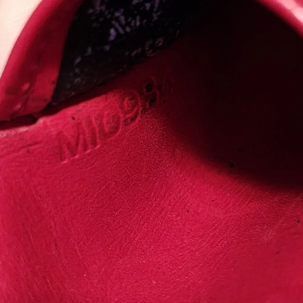 Louis Vuitton Red Epi Leather Elise Wallet - Picture 15 of 15